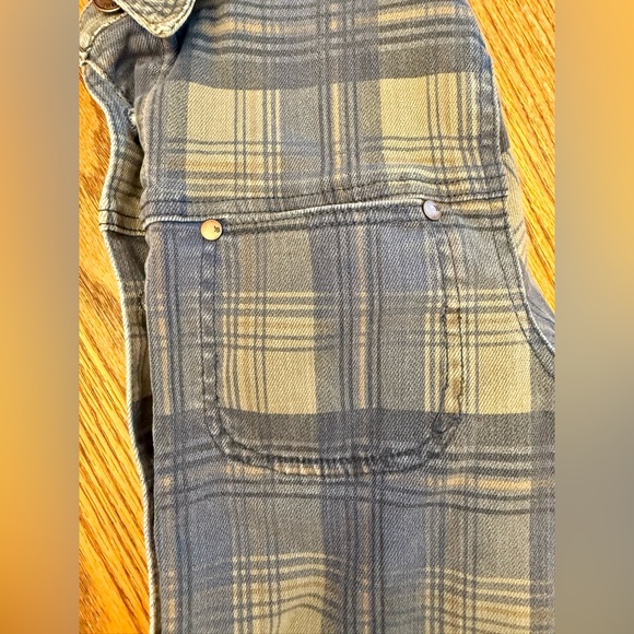 Judy Blue Medium Blue and Cream Plaid Print Denim Shacket in Small - Picture 8 of 16